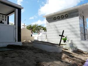 Cimetiere port louis